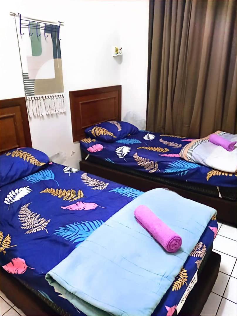 Bidadari Lagoon 4 Islamic Homestay Port Dickson Exterior foto